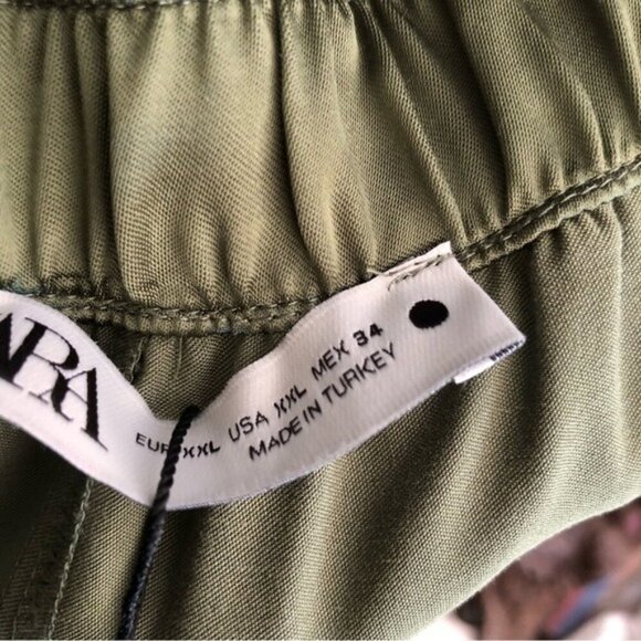 Zara Women’s Green Flowy Satin Pants - Size XXL - Picture 6 of 7